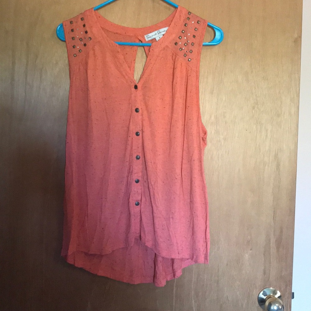 Top pretty peach with studs detail